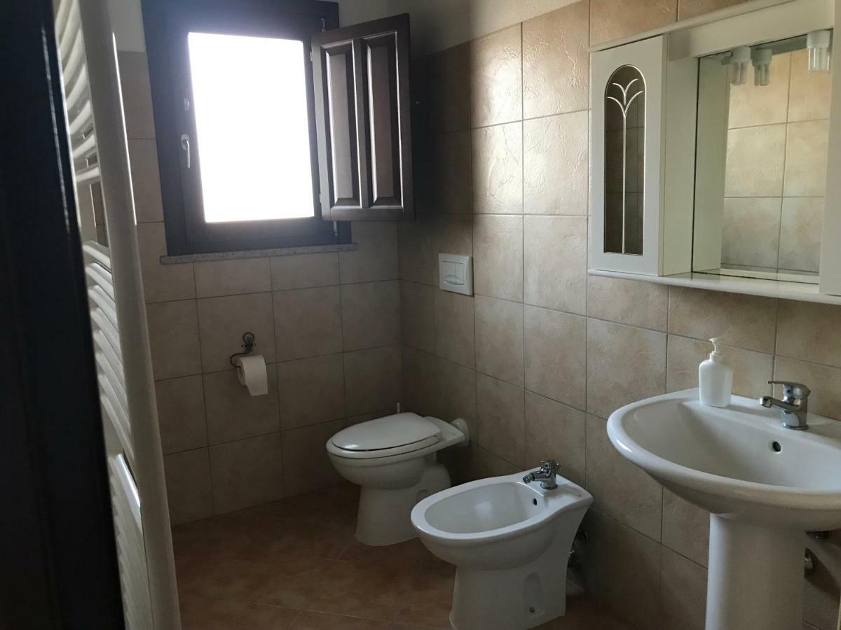 Agriturismo La Fillirea Sant' Antonio di Santadi Ngoại thất bức ảnh